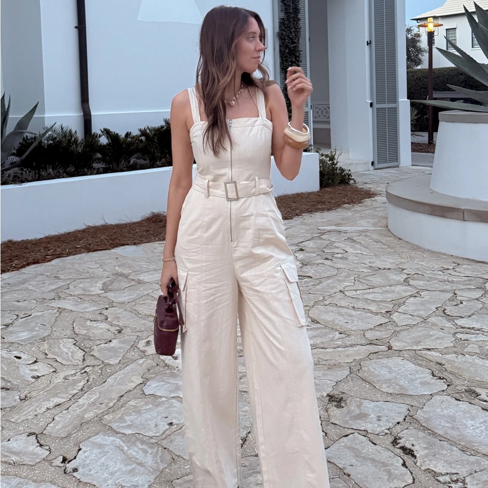 Vestique Cream Jumpsuit